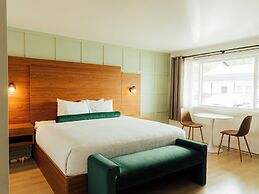 Ucluelet Wildwood Inn