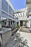 La Riviera Hotel B&B