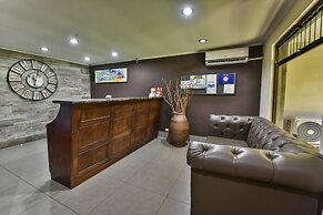 La Riviera Hotel B&B