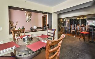 La Riviera Hotel B&B