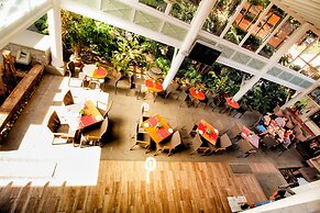 La Riviera Hotel B&B