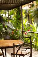 La Riviera Hotel B&B