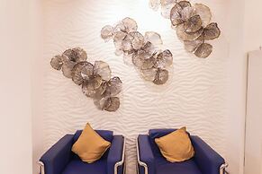 Hotel DreamWorld North EDSA
