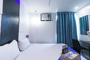 Hotel DreamWorld North EDSA