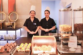 Hotel DreamWorld North EDSA