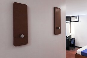 Hotel DreamWorld North EDSA