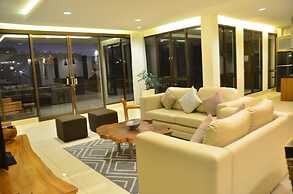 Green Forest Plantation View 6BR with Infinity Pool