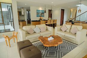 Green Forest Plantation View 6BR with Infinity Pool