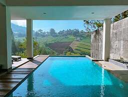 Green Forest Plantation View 6BR with Infinity Pool