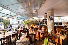 Kutabex Beach Front Hotel