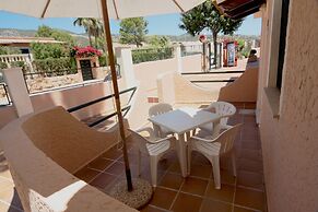 Naika Studios & Apartments