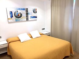 Naika Studios & Apartments