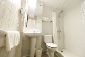 Naika Studios & Apartments