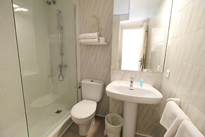 Naika Studios & Apartments