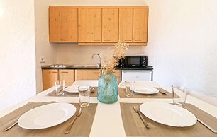 Naika Studios & Apartments