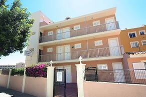 Naika Studios & Apartments