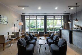 BLEECKER Hotels