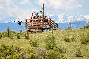 Holiday Inn Express & Suites Denver South - Castle Rock by IHG