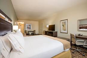 Holiday Inn Express & Suites Denver South - Castle Rock by IHG