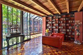 Rooms Hotel Tbilisi