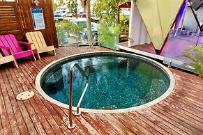 North Gregory Hotel