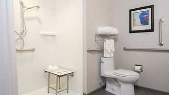 Holiday Inn Indianapolis Airport by IHG