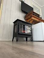 Tillicum Beach Motel (Deane's Oceanfront Lodge)