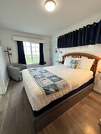 Tillicum Beach Motel (Deane's Oceanfront Lodge)