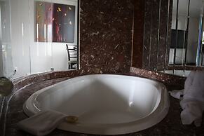 Grand Motel Saint-Hubert