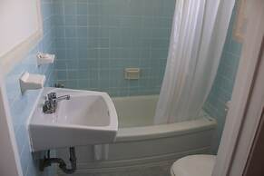 Grand Motel Saint-Hubert