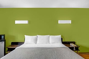 Motel 6 Charles Town, WV