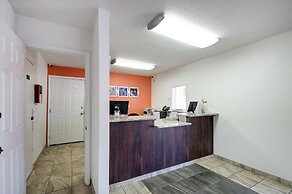 Motel 6 Charles Town, WV