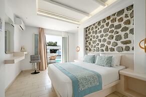 Liana Beach Hotel & Spa