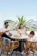 Liana Beach Hotel & Spa