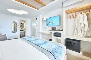 Liana Beach Hotel & Spa