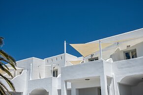 Liana Beach Hotel & Spa