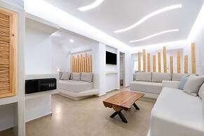 Liana Beach Hotel & Spa