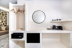 Liana Beach Hotel & Spa