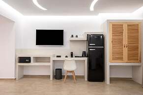 Liana Beach Hotel & Spa