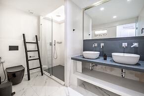 Liana Beach Hotel & Spa