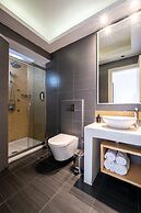 Liana Beach Hotel & Spa