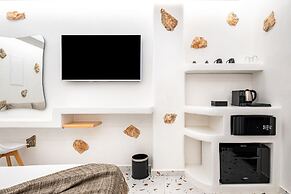 Liana Beach Hotel & Spa