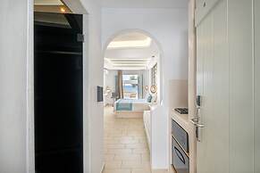 Liana Beach Hotel & Spa