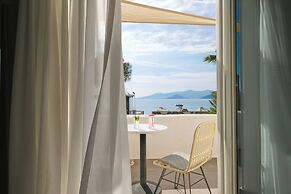 Liana Beach Hotel & Spa