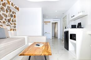 Liana Beach Hotel & Spa