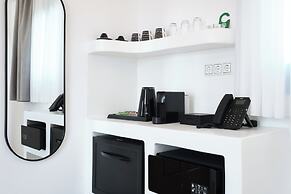 Liana Beach Hotel & Spa