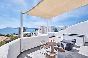 Liana Beach Hotel & Spa