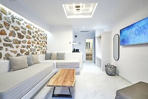 Liana Beach Hotel & Spa