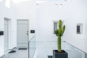 Liana Beach Hotel & Spa