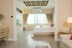 The Raya Surawong Bangkok